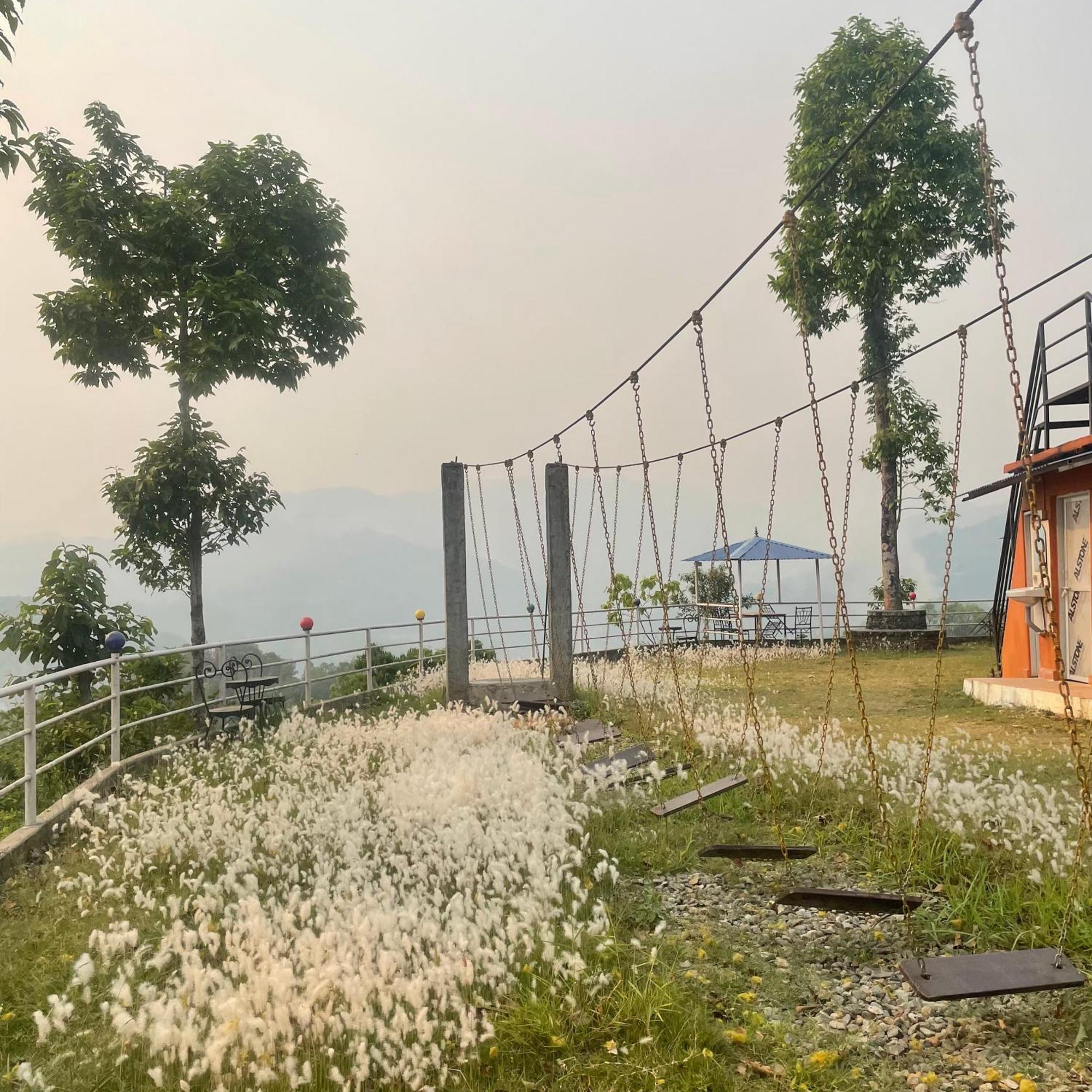 Himalaya Serene View Guest House & Farm Stay Deorāli Eksteriør billede