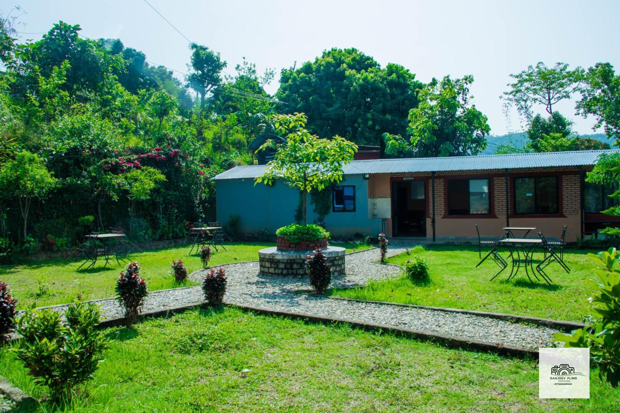 Himalaya Serene View Guest House & Farm Stay Deorāli Eksteriør billede