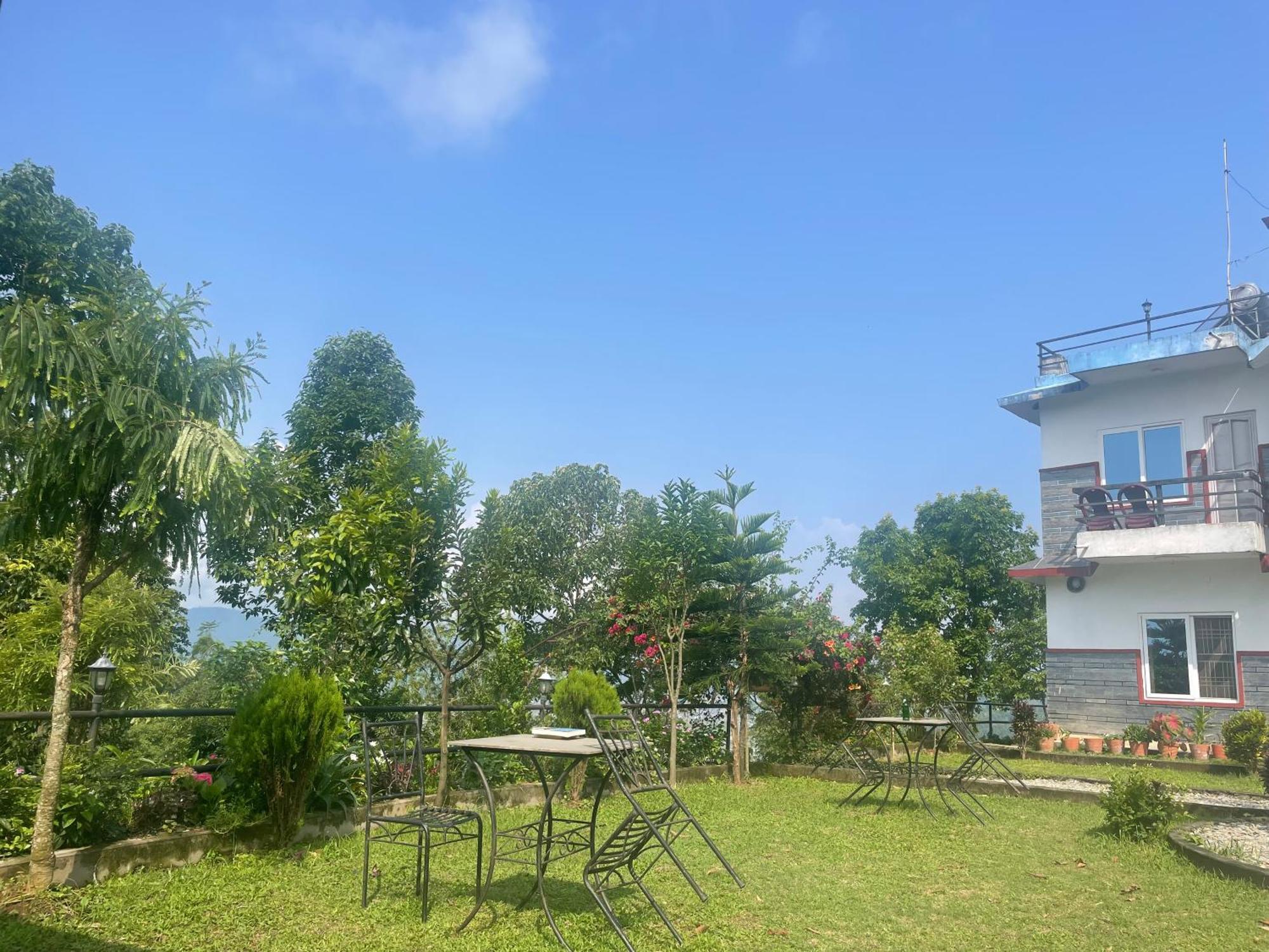 Himalaya Serene View Guest House & Farm Stay Deorāli Eksteriør billede