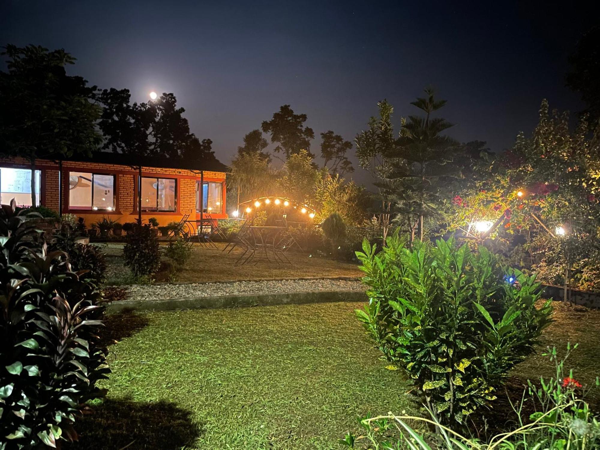 Himalaya Serene View Guest House & Farm Stay Deorāli Eksteriør billede